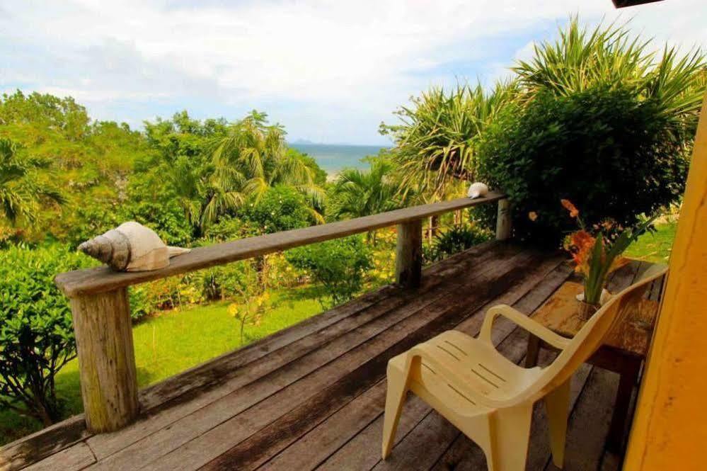 Casa Rosa Taytay Hotel Palawan Exterior foto